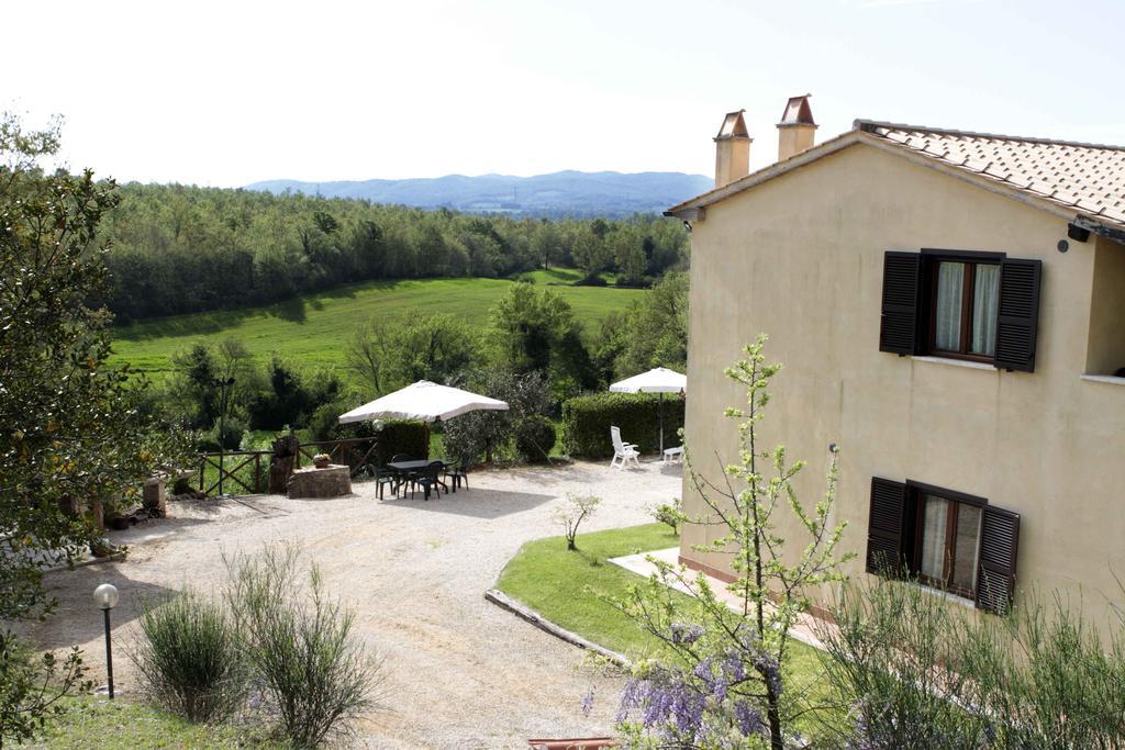הוילה מנצ'יאנו Il Laghetto Agriturismo חדר תמונה